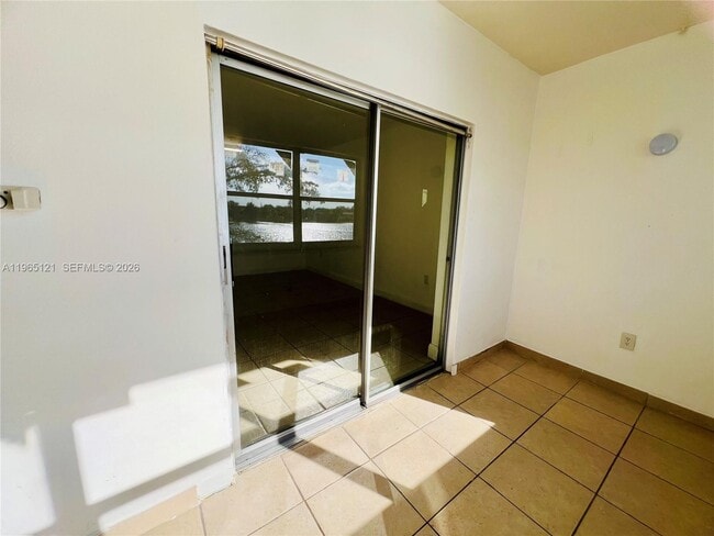 Photo - 18900 NE 3rd Ct Unit 535