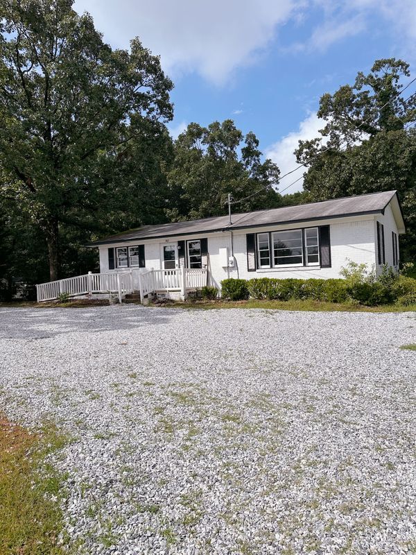 Photo - 1463 Beacon Light Rd