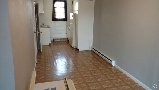 Building Photo - 111 S Linwood Ave Unit 111 S. Linwood Ave. #2 Rental