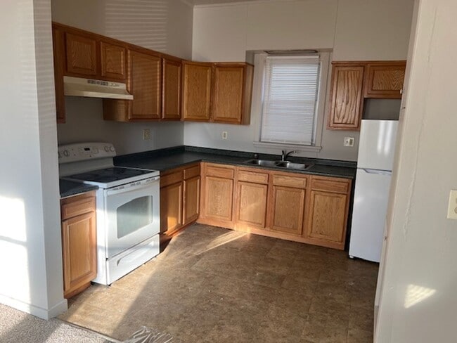 Photo - 236 S 29th St Unit 1st floor rear