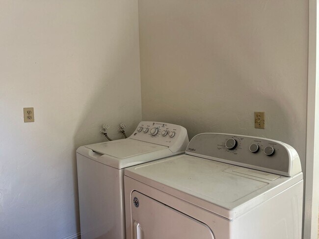 Photo - Clean and bright Single level Home - Great central location in SLO neighborhood