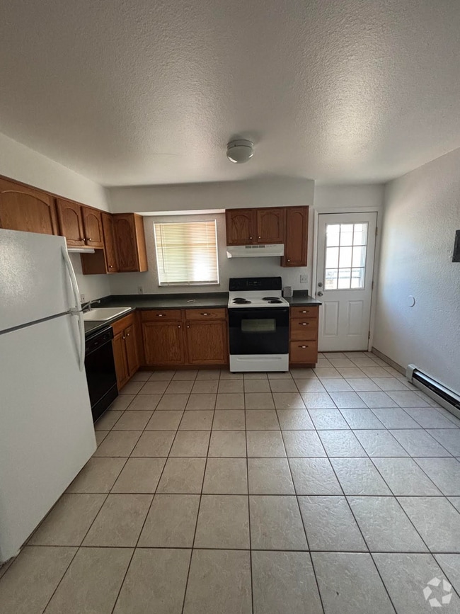 Building Photo - 313 Bonnie Ct Unit 4 Rental