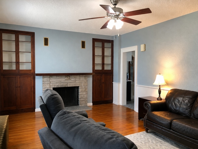 Photo - 1007 Spring St