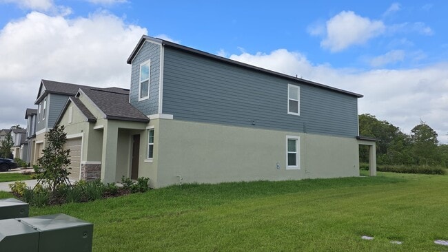 Photo - 17476 Happytrails St