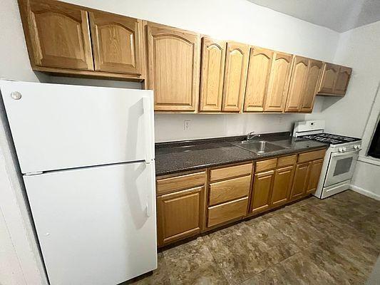 3 bedroom in BRONX NY 10467 - 3 bedroom in BRONX NY 10467 Condominio Unidad 4B