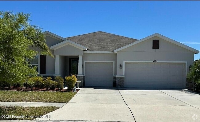 Building Photo - 32054 Goddard Dr Rental