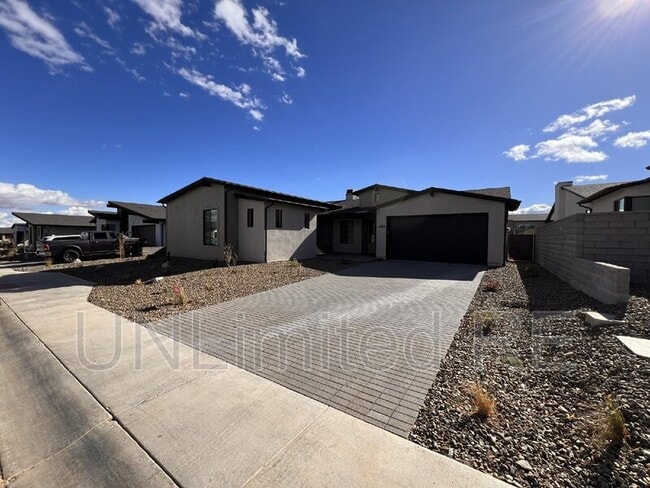 Photo - 5705 E Cannon Pl