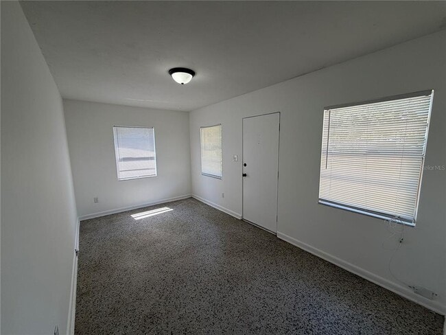 Photo - 2109 S Mills Ave