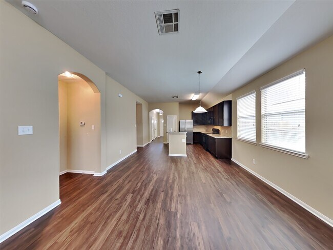 Photo - 2324 Shady Tree Ln