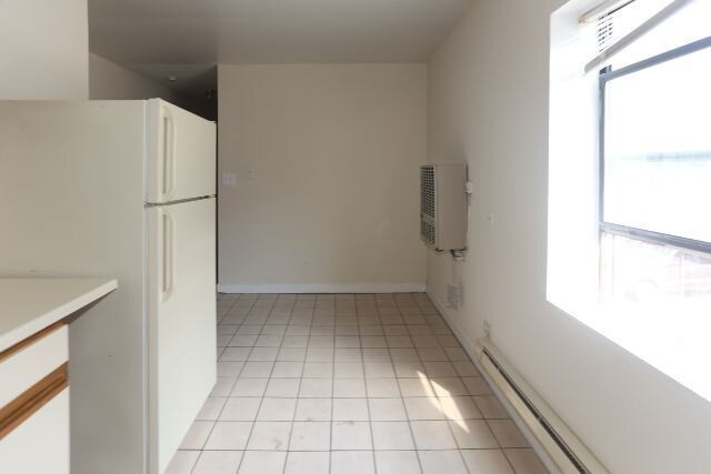 Photo - 824 W Cornelia Ave Unit 011