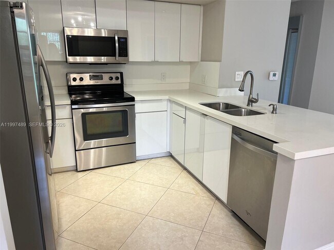 Photo - 19701 E Country Club Dr