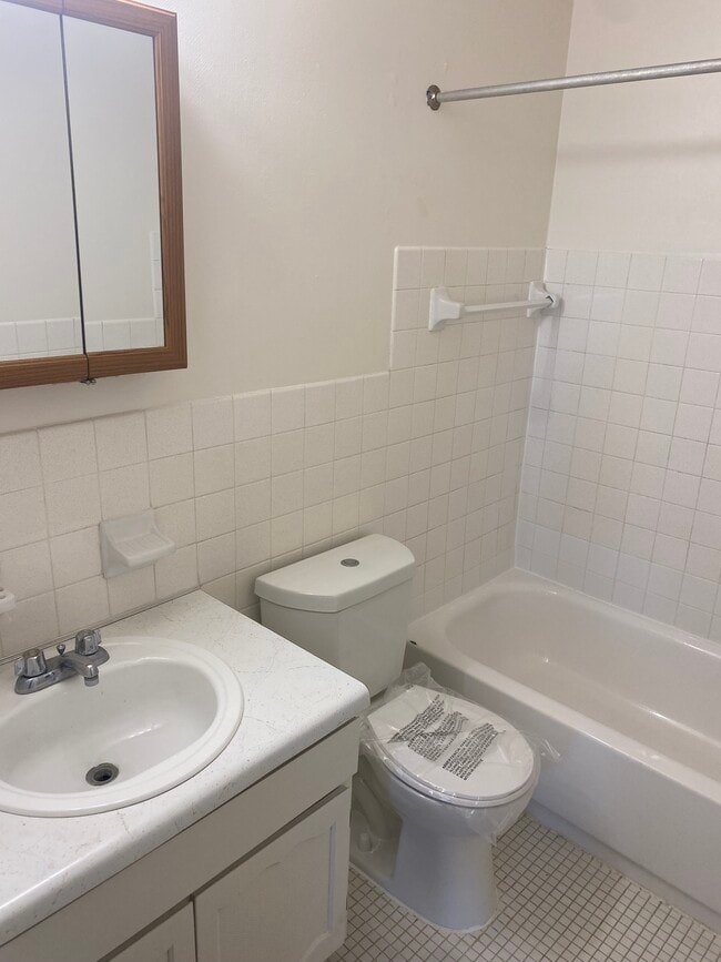 Dorchester Village Apartments Richmond Heights, OH