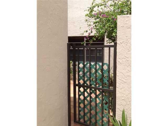 Building Photo - 6654 Villa Sonrisa Dr Unit 412