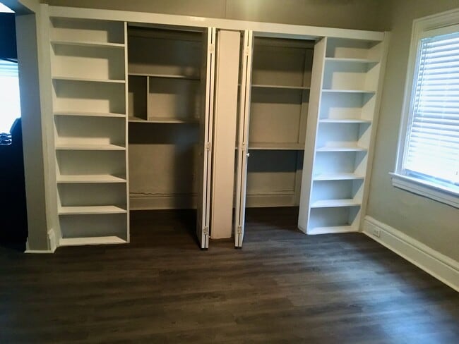 108 Hallock St Unidad 2 - Designer