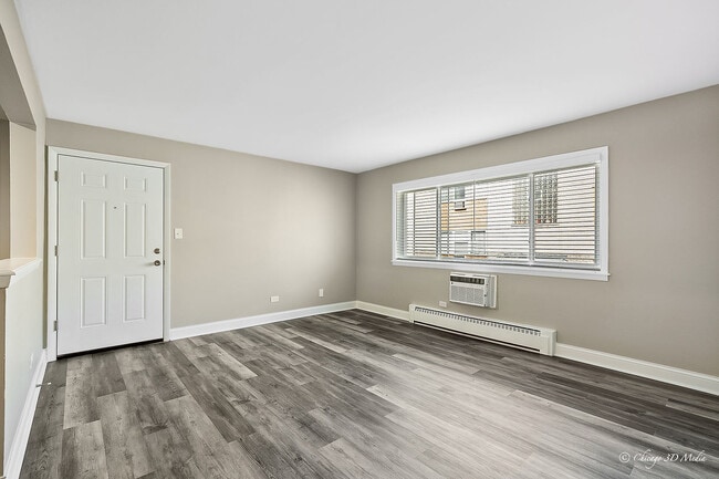 Building Photo - 4747 N Ronald St Rental
