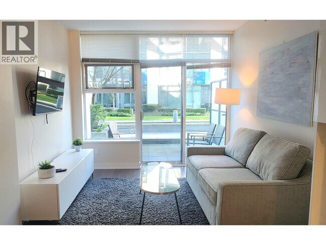 1777 W 7th Ave Unit 105