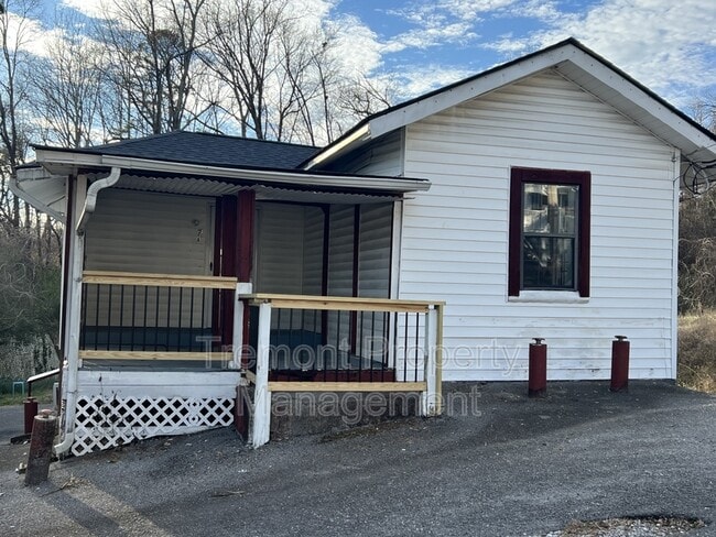 Building Photo - 7 Franklin Pl