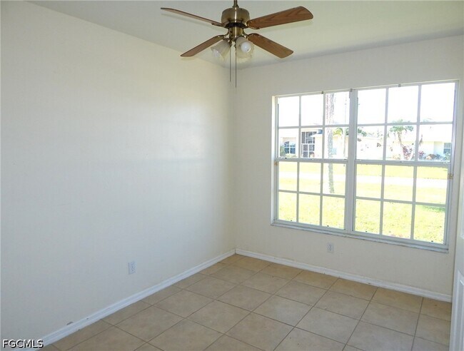 Photo - 135 SE 29th St