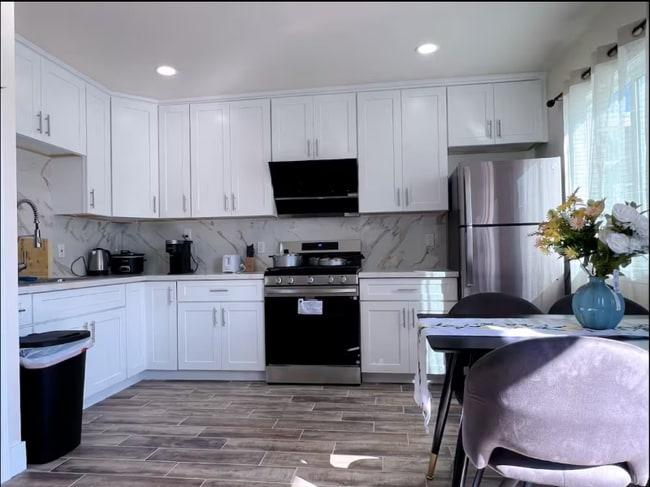 Photo - 0000 Adelia Ave Unidad 00