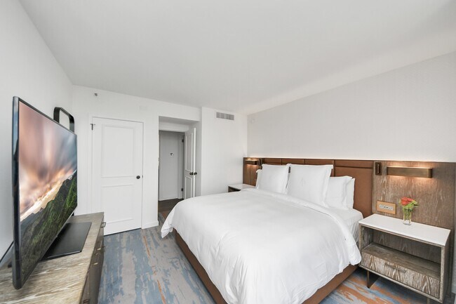 Photo - 1300 Lamar St Unit S8