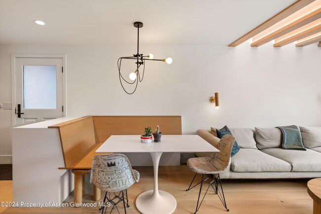 Photo - 331 W Main St Unit B