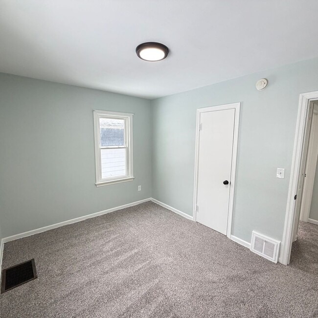 Photo - Updated 3 bedroom home on the West side of Grand Rapids