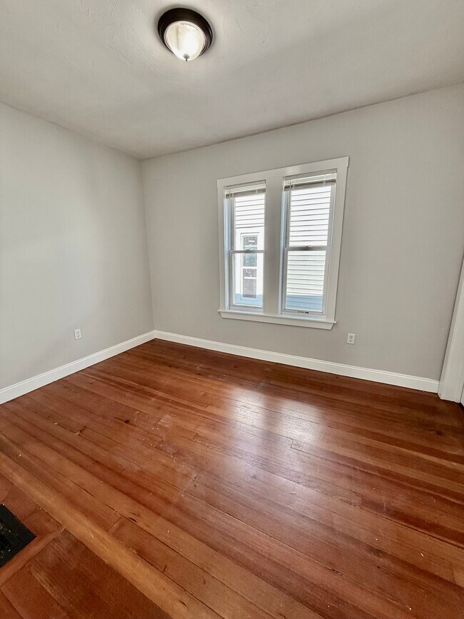 Photo - 1085 Dorchester Ave Unit #2