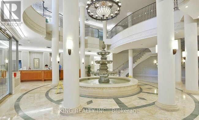 Photo - 25 Kingsbridge Garden Cir Unit 627