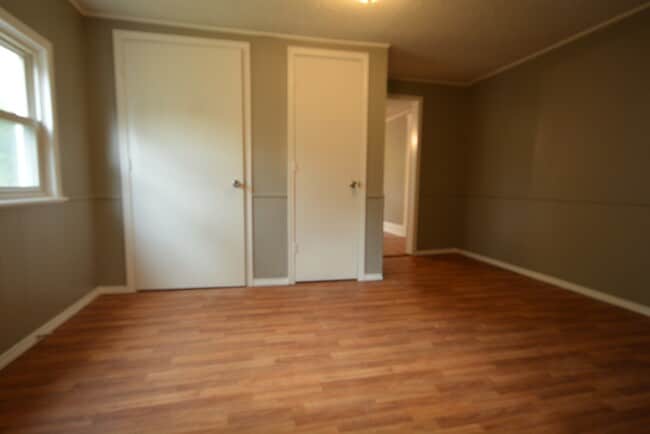 Photo - Rent this 2 Bedroom 1 bathroom Home