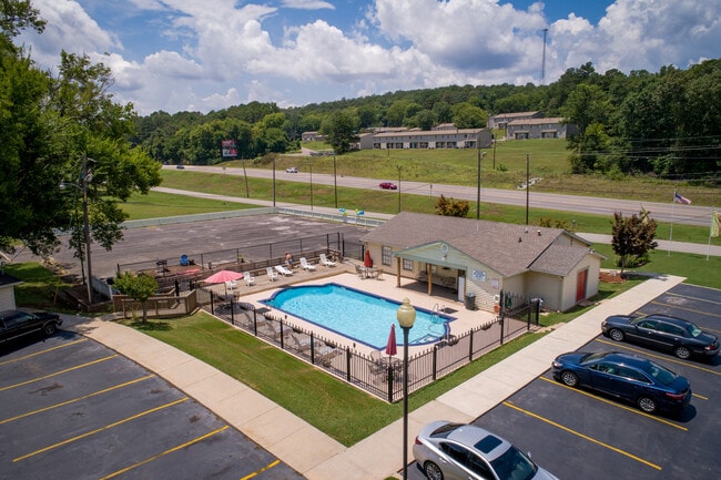 Riverbend Apartments