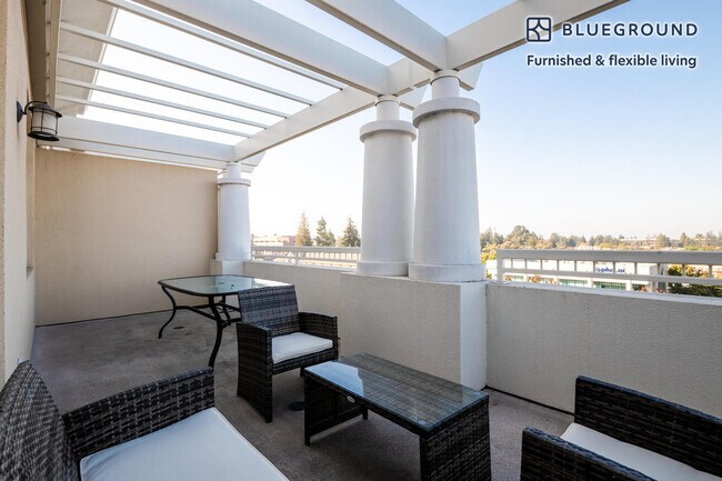 Photo - 20488 Stevens Creek Blvd Unidad FL5-ID1569