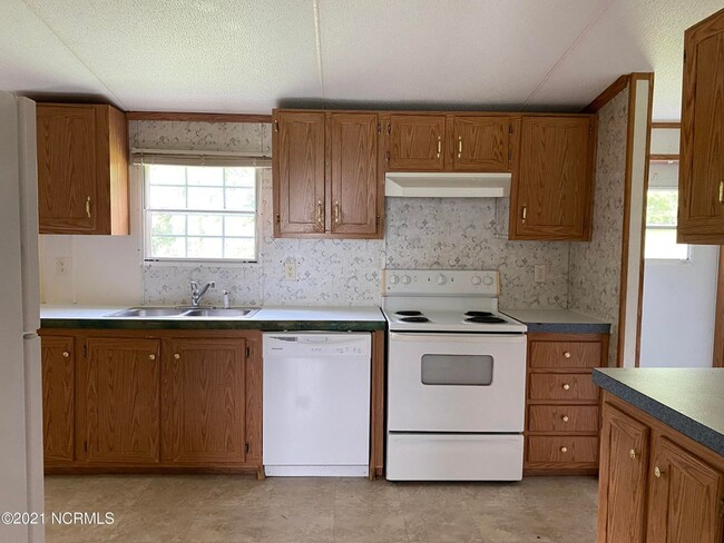 Photo - Welcome to Aberdeen Acres!