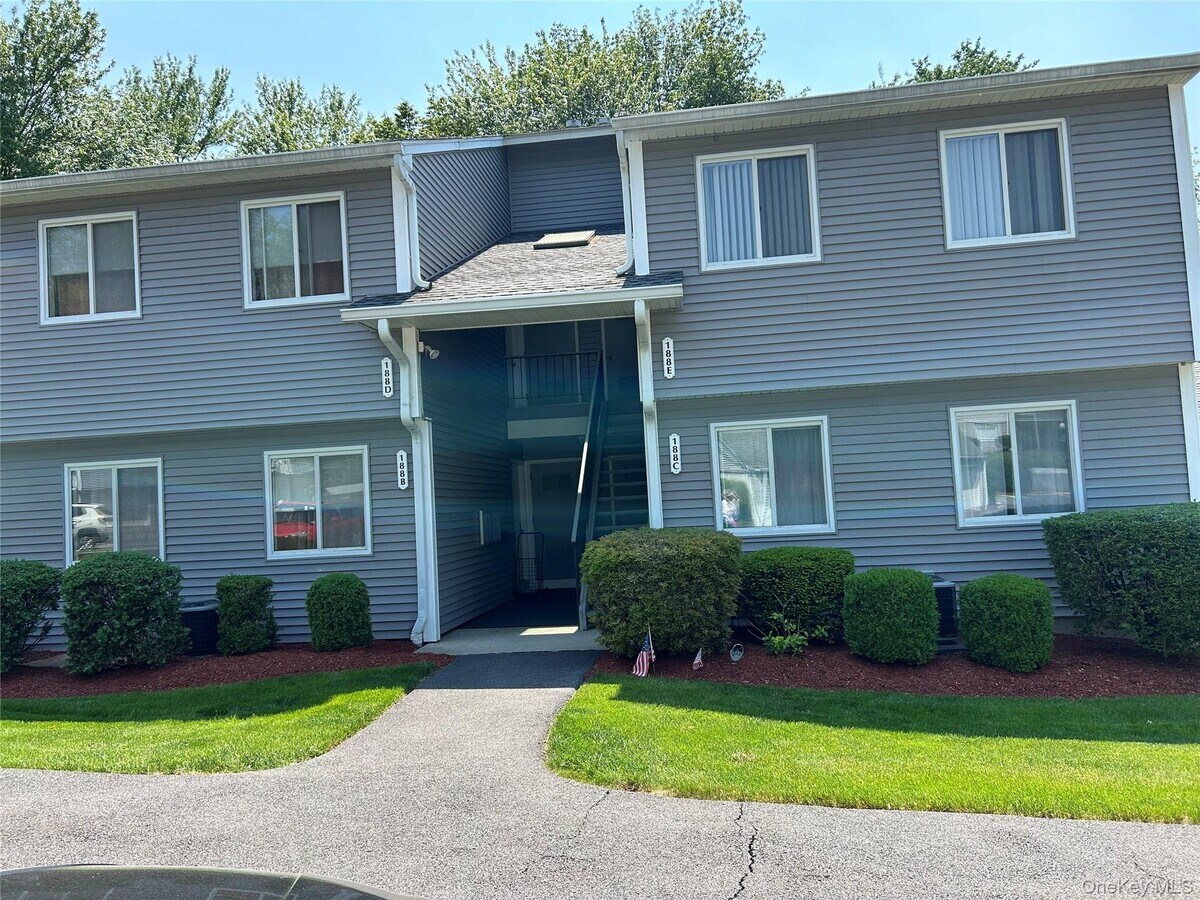 Photo - 188 Long Hill Dr Unit E