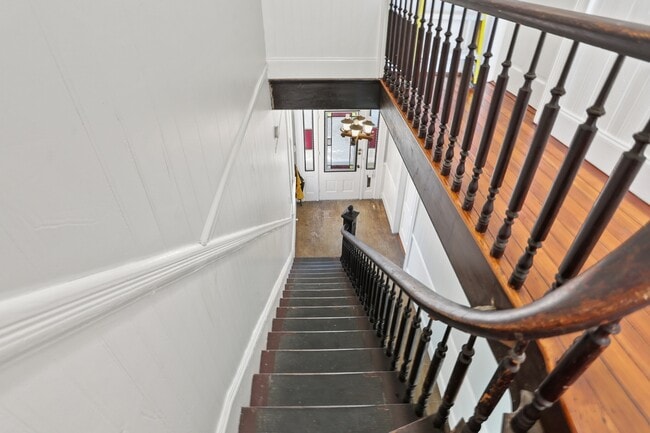 Photo - 1112 Barnard St