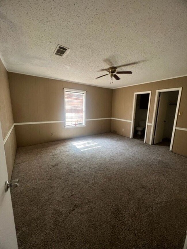 SWAN LAKENORTH BOSSIER Rental House Rental in Bossier City, LA