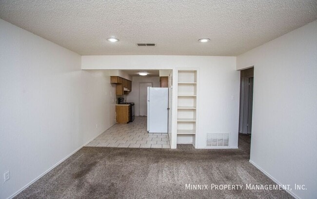 Photo - 8208 Vernon Ave Unit A