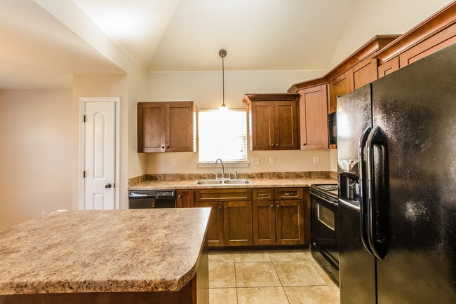 2700 Cherry Tree Dr