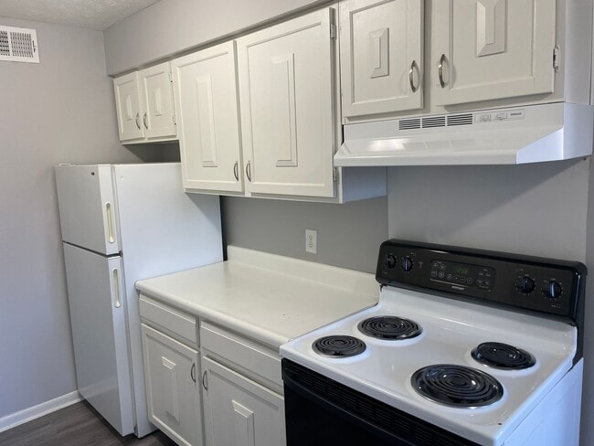 Photo - Juniper Gardens