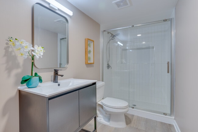 Photo - 8131 Pinelake Ct