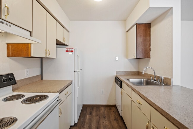 Burtons Landing Apartments