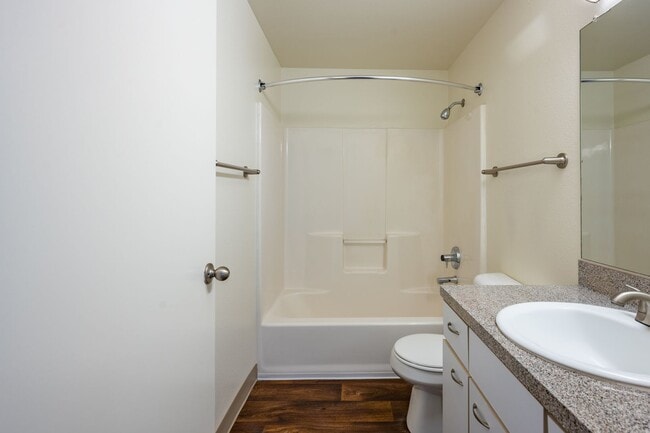 Photo - Springbrook Apartments