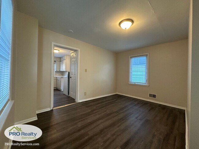 Photo - 761-763 Blair Ave