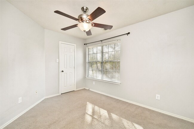 Building Photo - 62 E Stedhill Loop