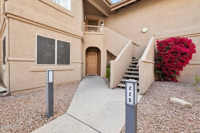 Building Photo - 9736 N 95th St Unit 225 Rental