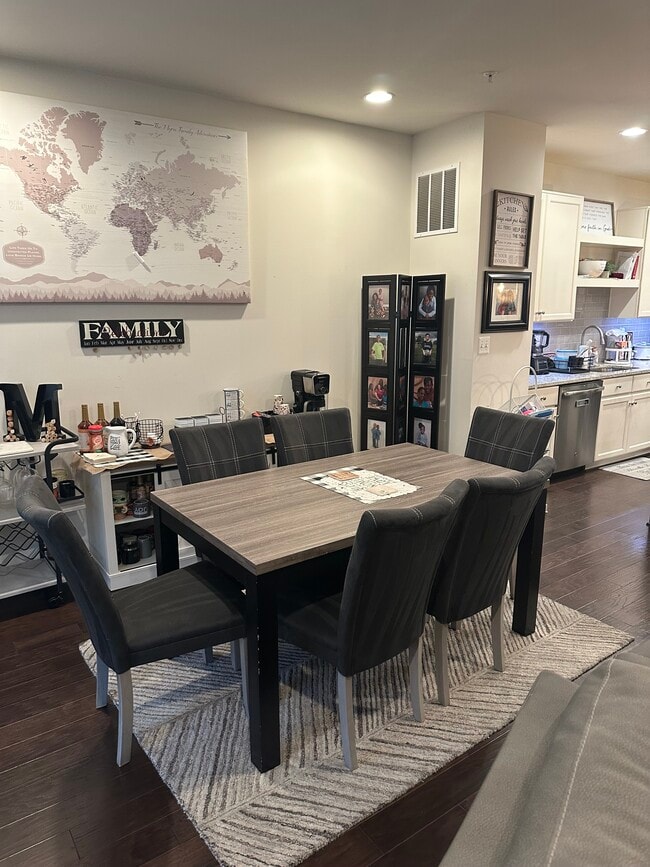 Photo - 5640 Scott Ridge Pl