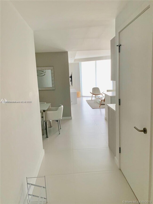 Photo - 501 NE 31st St Unit 3010