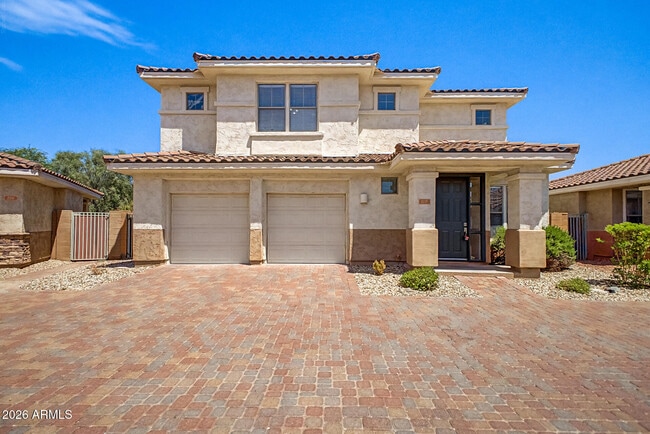 2237 N 135th Dr
