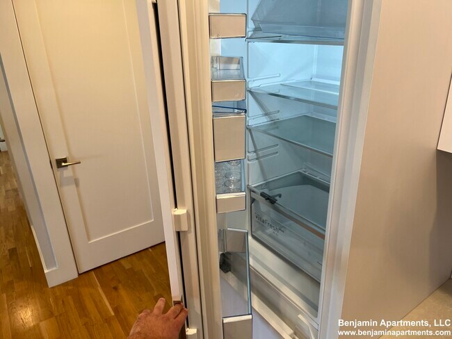 Photo - 1410 Columbia Rd Unit 6G