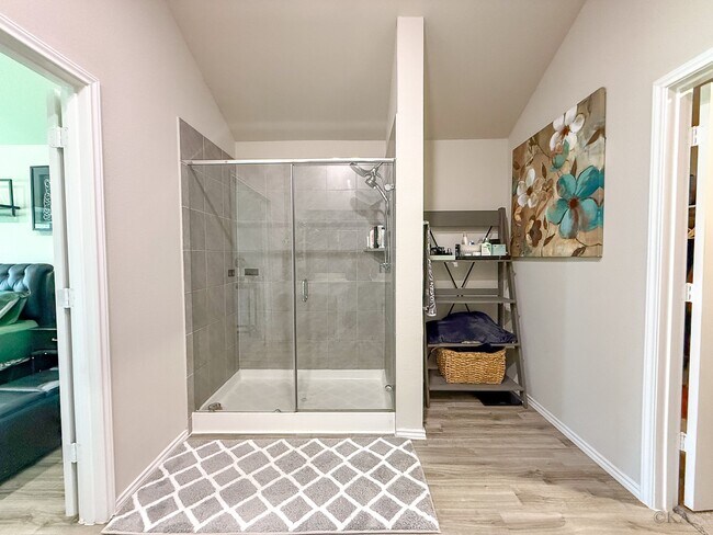 Photo - 6651 Fiddlewood Thicket Ln