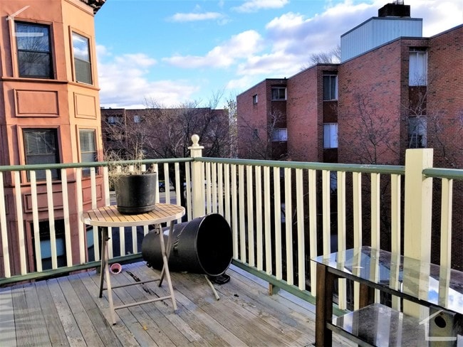 Photo - 38 Babcock St Unit 3